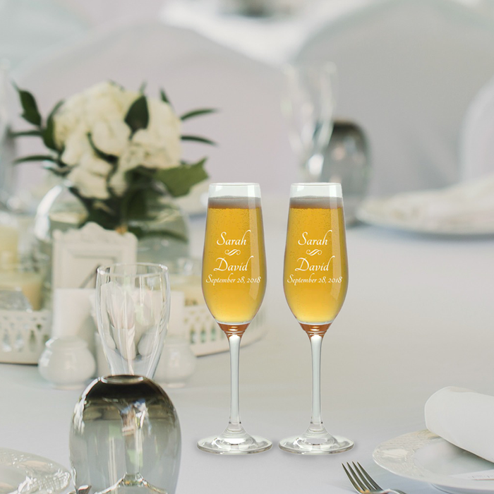 CHAMPAGNE FLUTES - NAMES & DATE